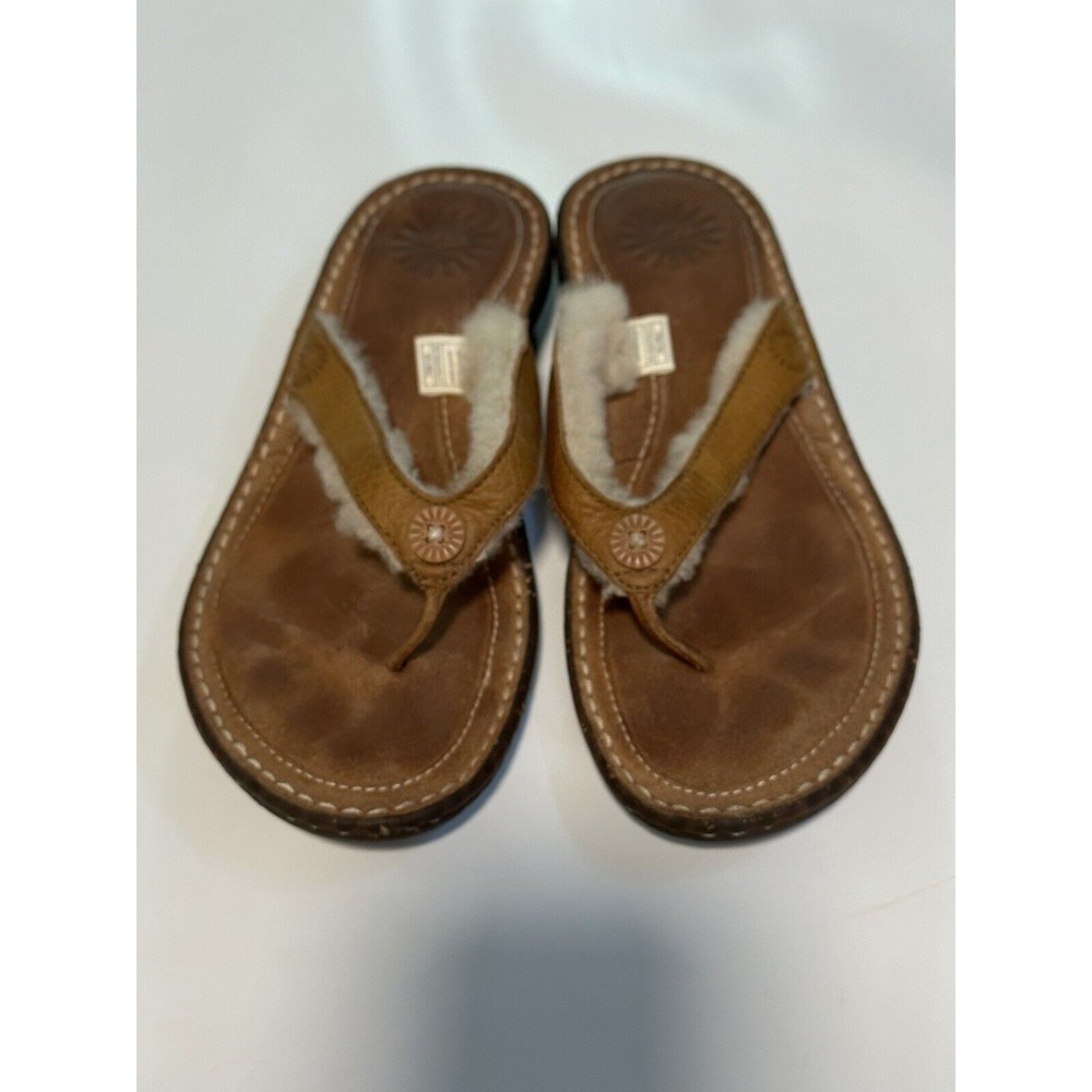 UGG Women's Tan Leather Shearling Fleece Lined Thong Sandal Rubber Sole Size 7 - Picture 8 of 10